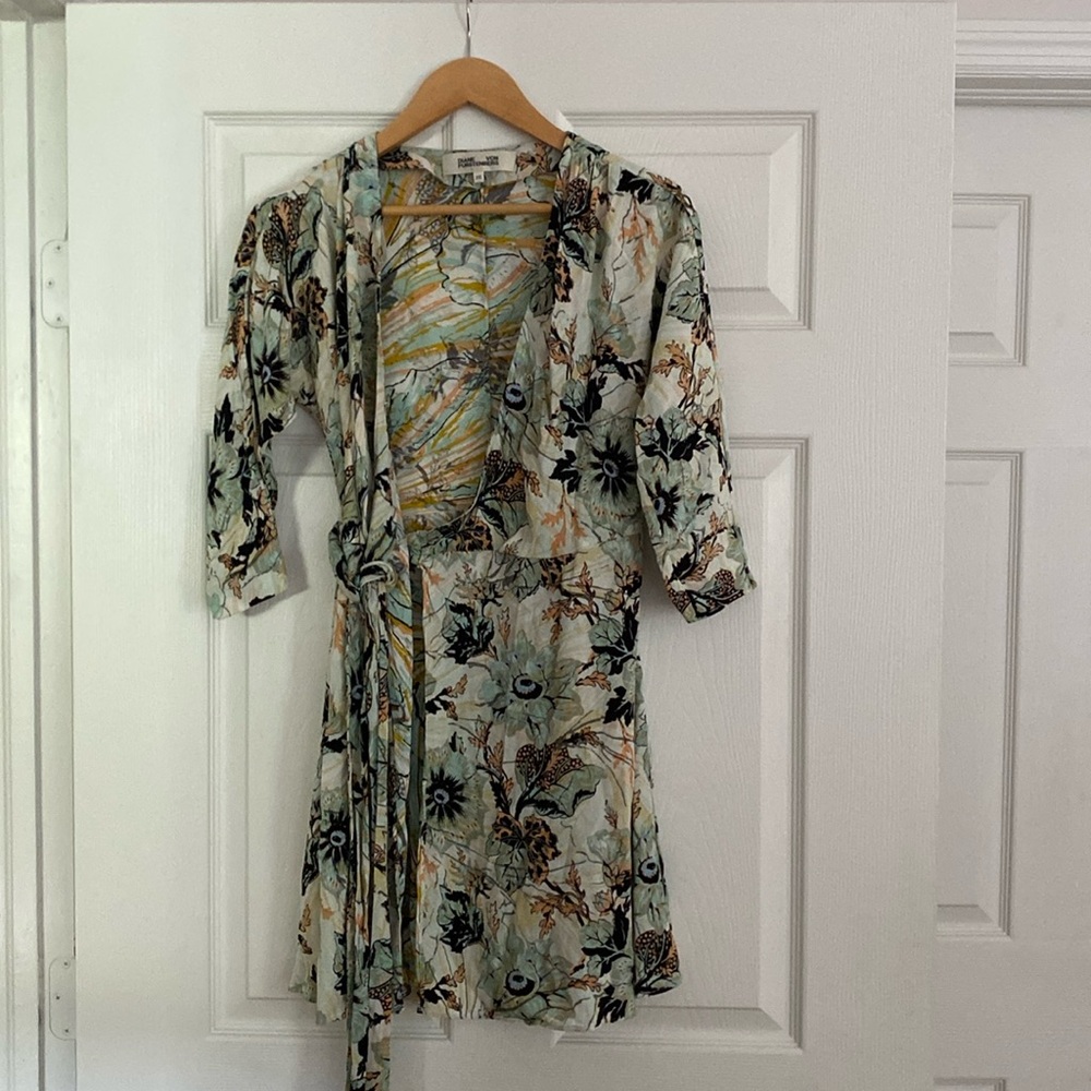 Diane Von Furstenberg tie dress